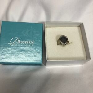 Premier Designs Va-Va-Voom Ring EUC in Box Size 7
